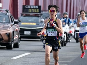 「実は高校時代は補欠だった」箱根駅伝・1秒差で区間新を逃した山の“裏ヒーロー”は何者か？「彼はあまり我々の指示を聞かないんですよ（笑）」