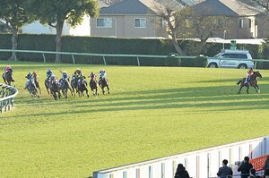 あの時、ランドオブリバティはなぜ“逸走”した？ 「西船橋に飯を食いに」が的外れではない理由