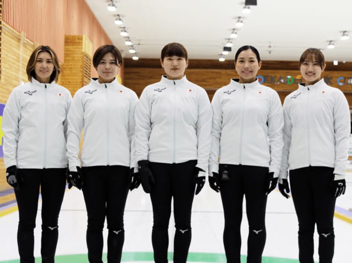 「フォルティウスは自分たちだけのものでは」悲願の五輪に涙…“カーリング娘”人気から紆余曲折の20年「一緒にやろう」北海道→愛知に足を運んだことも＜Number Web＞ photograph by JCA