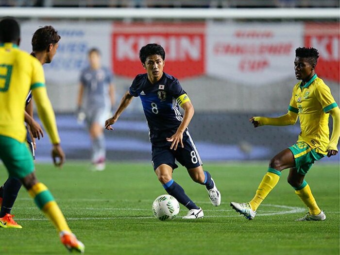 「遠藤航の相方選び」は大島僚太！代表発表前最終戦で見せた存在感。＜Number Web＞ photograph by Shidu Murai