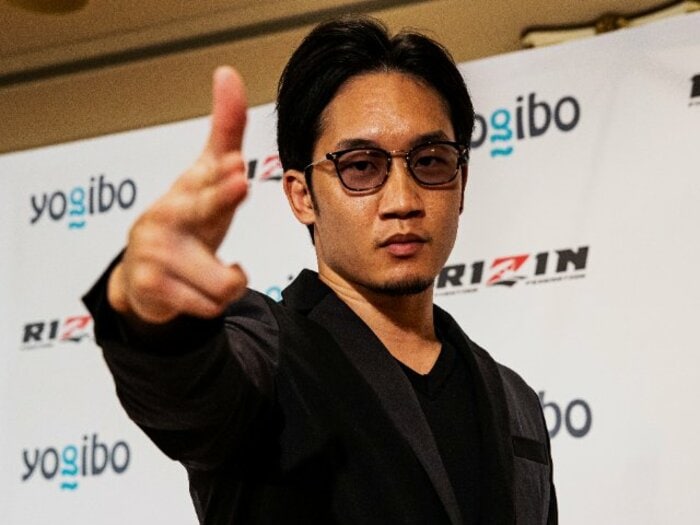 「正直、怖かった」朝倉未来の“狂気”をレンズ越しに見たカメラマンの証言…「ほぼ勝ち目なし」のメイウェザー戦に、それでも期待する理由＜Number Web＞ photograph by ©RIZIN FF Susumu Nagao