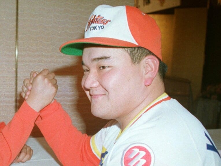 1988年のドラフトで日本ハムから6位指名を受けた矢作さん。高校・大学では一茂氏の1年後輩にあたる　©Sankei Shimbun