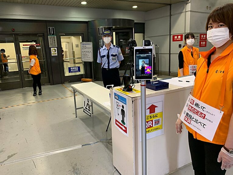 プロ野球では、叫んだっていいのだ。観客のいない東京ドームで「あっ！」。(3)