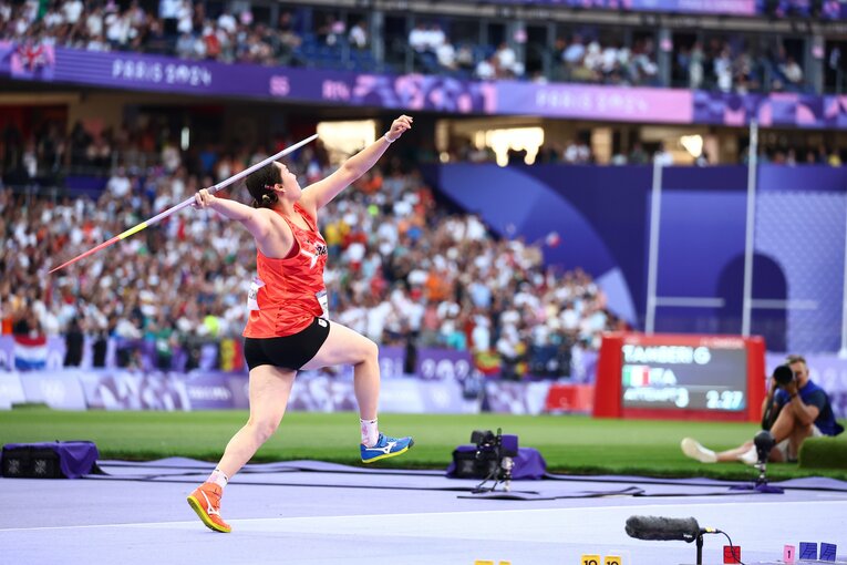北口榛花の投擲フォーム（3枚目／全7枚）©Ryosuke Menju/JMPA
