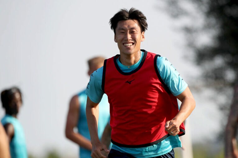 楽しそうな練習中の鎌田　©Getty Images