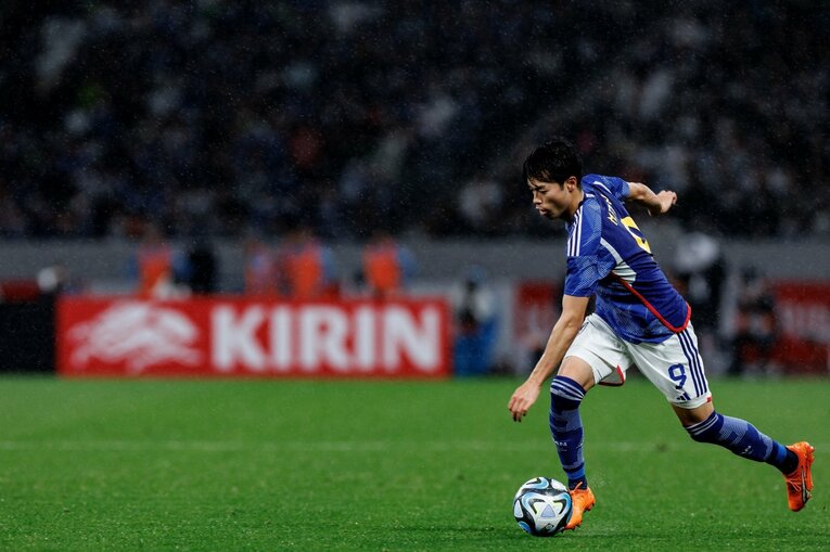 日本代表3月シリーズ、ウルグアイ戦の三笘（全14枚） ©Kiichi Matsumoto/JMPA