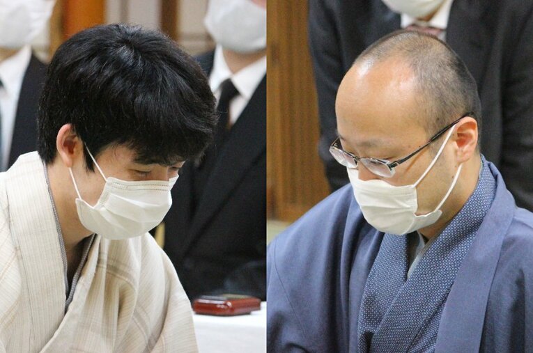 藤井聡太竜王が2連勝を飾った第81期名人戦七番勝負。「上の世代が粘らないと面白くならない」と語っていた渡辺明名人の逆襲はあるのか ／ photograph by Number Web