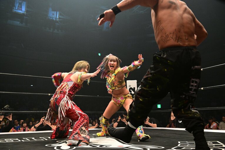 「お前、あの騒動があったのによく来たな」“今のプロレス批判”で炎上した前田日明に、ウナギ・サヤカがモノ申した真意「ぶん殴られようが…」(48)