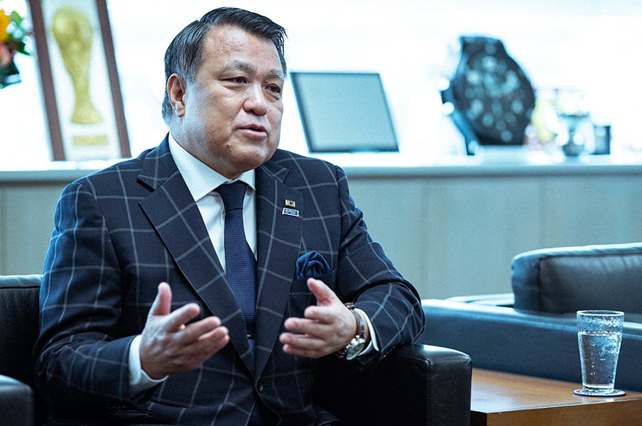 JFA田嶋会長が語る「サッカー界がスポーツ競技団体に貢献できること」<Number Web> photograph by Takuya Sugiyama