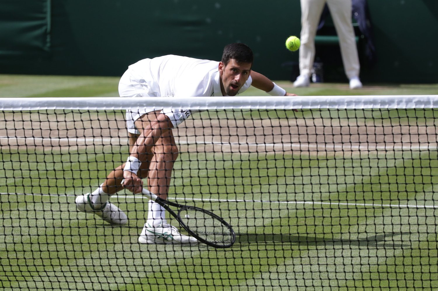 第2セットを奪い返し調子を取り戻したジョコビッチ。ベレッティーニ曰く、全ての攻撃を「無力化」する圧巻のプレーだった　©Hiromasa Mano