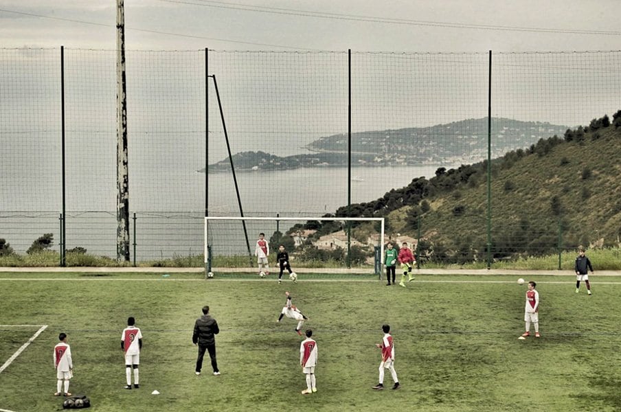 世界で最もセレブな街のサッカー事情。ASモナコの躍進と、その国民の悲願。＜Number Web＞ photograph by Frederic Mons
