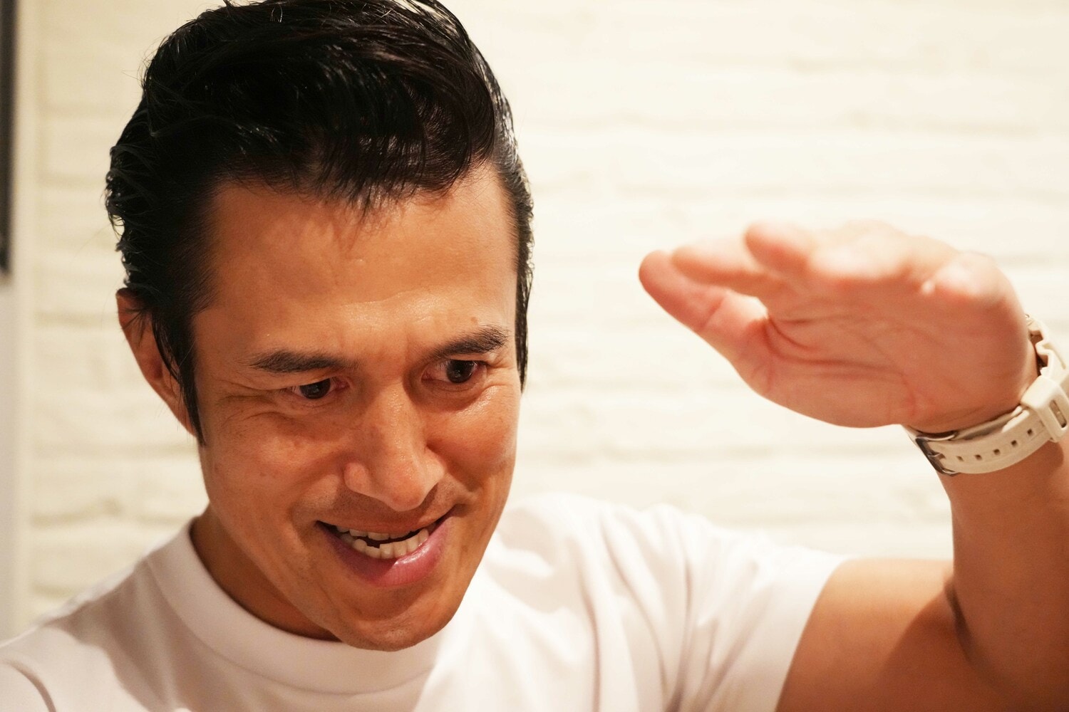 猪木の魅力を熱弁するアントニオ小猪木