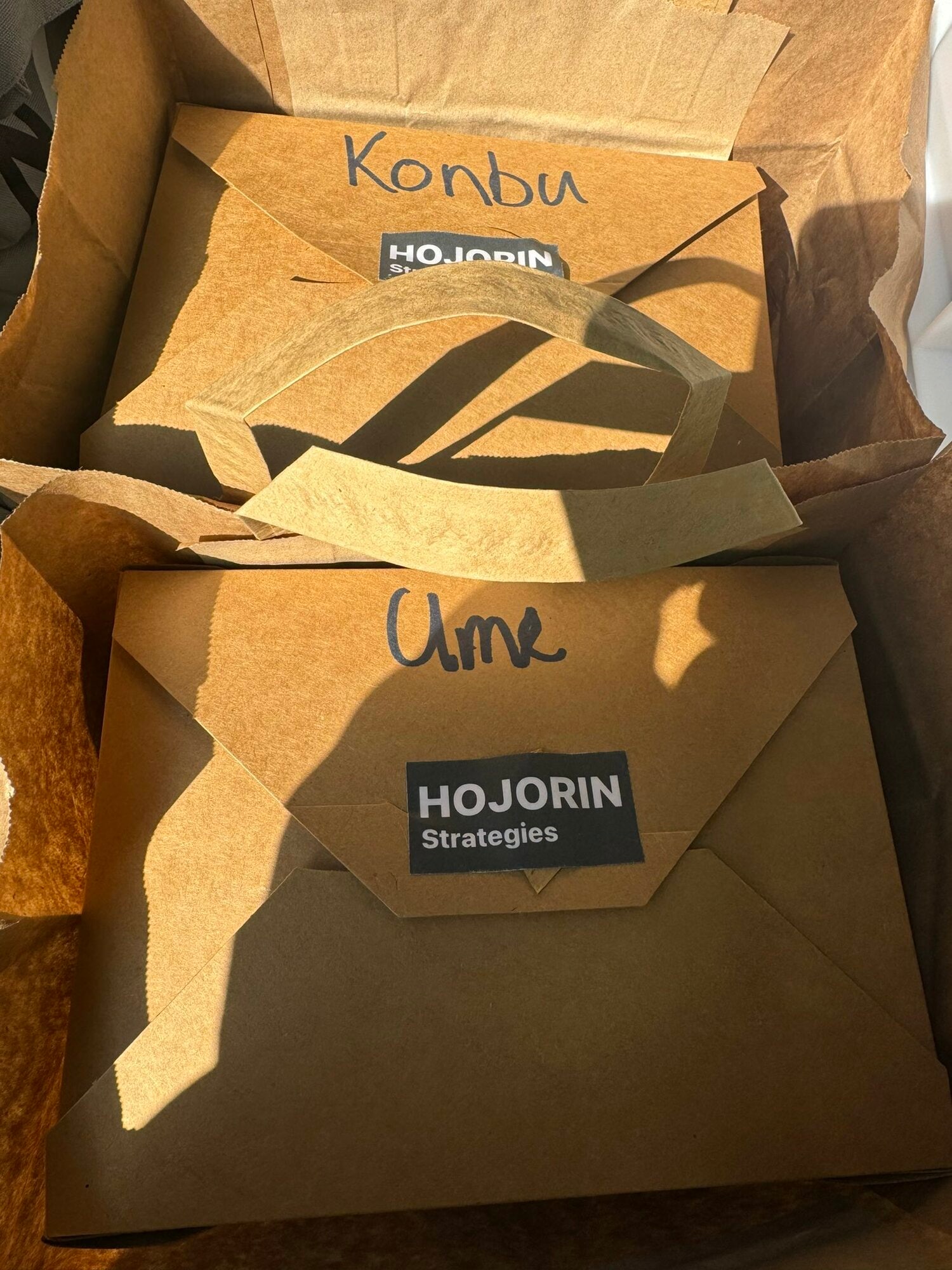 佐藤大輔さんが差し入れしたおむすび　©Yu Saito