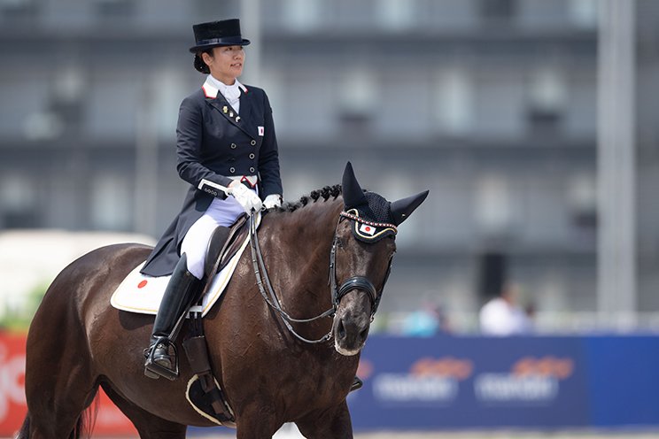 アジア大会で演技を終えた茜とトゥッツ