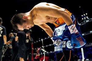 井上尚弥を“ダウン寸前まで追い込んだ”男の証言「気づいたら突然、倒れていて」再戦でまさかの惨敗…ドネアが痛感した“井上の恐ろしさ”