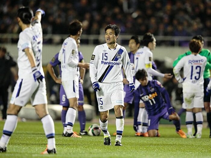 今野泰幸の「運」が試されたCS決勝。何が紙一重の明暗を分けたのか。＜Number Web＞ photograph by Kiichi Matsumoto