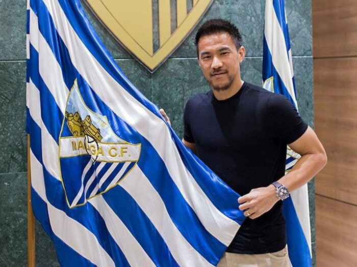 岡崎慎司、33歳のスペイン初挑戦。「断る理由がない」ロマンと冒険欲。＜Number Web＞ photograph by Agencia EFE/AFLO