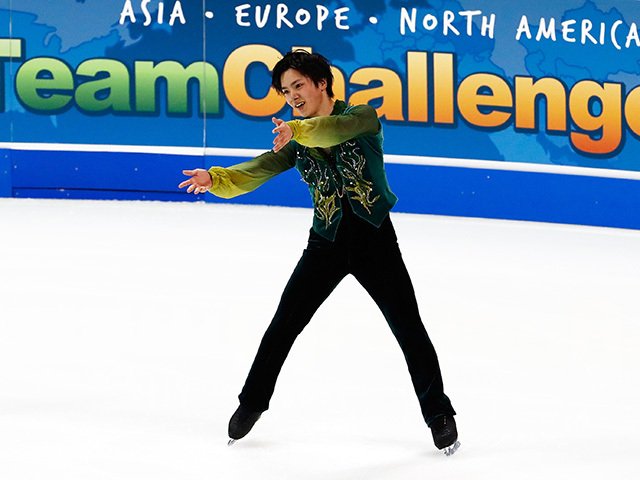 宇野昌磨、フィギュア史に名を刻む。史上初4回転フリップ成功の意義