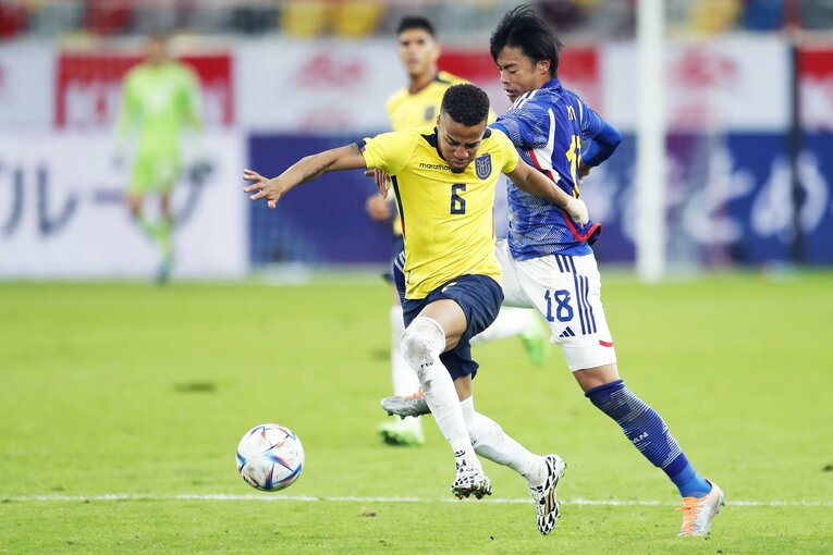 「CLレアル戦で光った旗手怜央とセルティック勢を」「戦術三笘が…」欧州在住カメラマンが“W杯26人選考前の苦闘”に感じたこと(29)