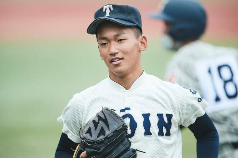 大阪桐蔭の“超新星”前田悠伍。この1年生左腕が明治神宮大会で残したインパクトは絶大だった ／ photograph by Yuki Suenaga