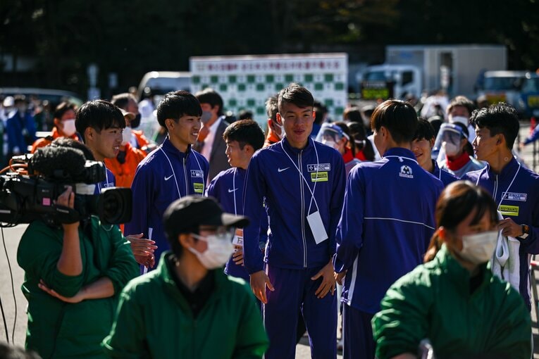 佐藤圭汰（中央）　©Nanae Suzuki