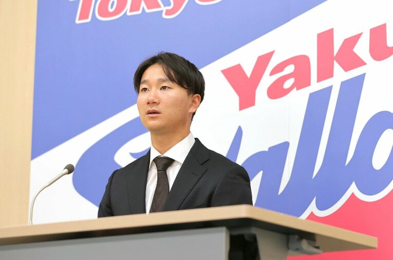 2020年12月、宮台康平さんはトライアウトを経てヤクルトに入団。自身の成長に手応えを感じていたが、プロの現実は厳しかった ／ photograph by JIJI PRESS