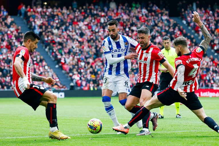 「クボには開幕前から…今はそれ以上の期待だ」MVP→徹底マークで不発も久保建英21歳“バスクダービー両軍サポの熱視線”をカメラマンは見た(28)