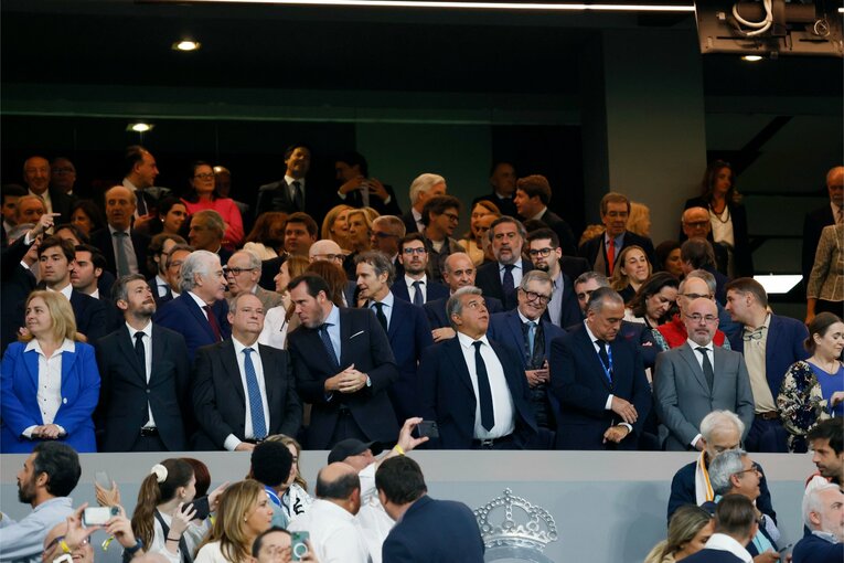 チャビ続投決定バルサ「238億円の16歳」ヤマルもスゴいが「チャンピオン！」異常すぎるマドリーの勝負強さ…クラシコをカメラマンは観た(5)