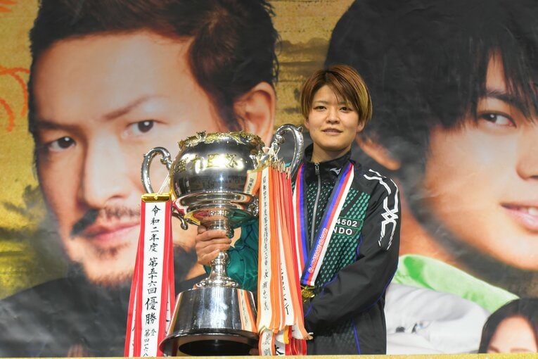 「圧倒的に男子が強い」ボートレース界で遠藤エミ“女子初のSG制覇”はどれほどの偉業なのか？ 現役記者「運だけでは100％勝てない」(60)