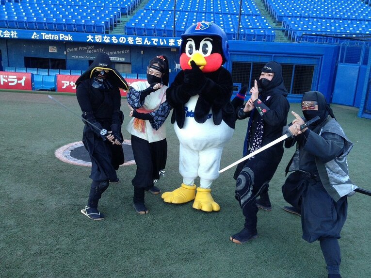 加藤さんが仕掛けたイベントでなぜか忍者とコラボ　©Kenjiro Kato
