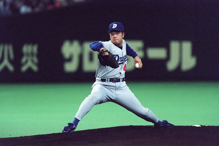 現役時代の野口さん。1993年から2005年まで中日でプレー。1996年にノーヒットノーランを達成 ©JIJI PRESS