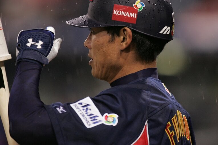 準決勝の韓国戦、福留が代打で打席に立つ　©Naoya Sanuki
