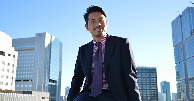 鈴木啓太 引退記念歴代ピンバッジセット(シリアルナンバー付き) 鈴木啓太 引退記念歴代ピンバッジセット(シリアルナンバー付き) 鈴木