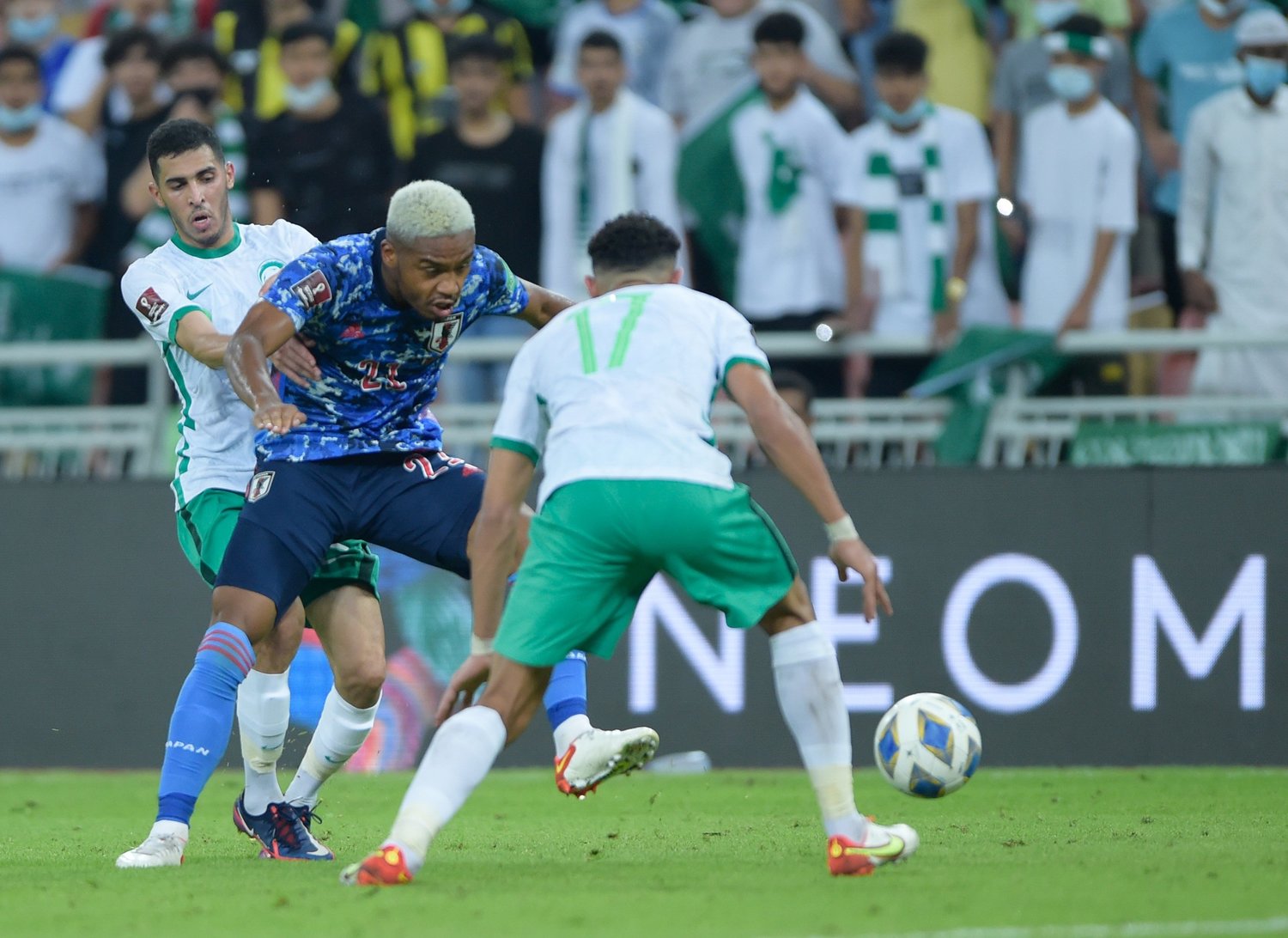 ビハインドから途中出場となったオナイウ　©Getty Images