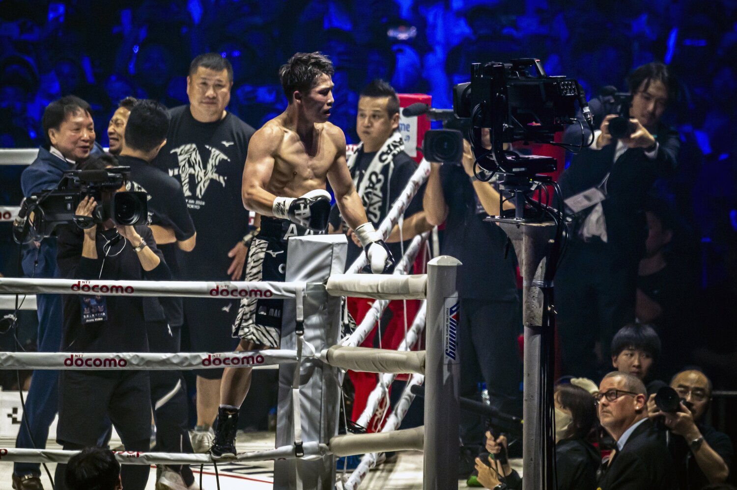 東京ドームに駆けつけたファンに勝利を届けた井上尚弥 ©︎Takuya Sugiyama