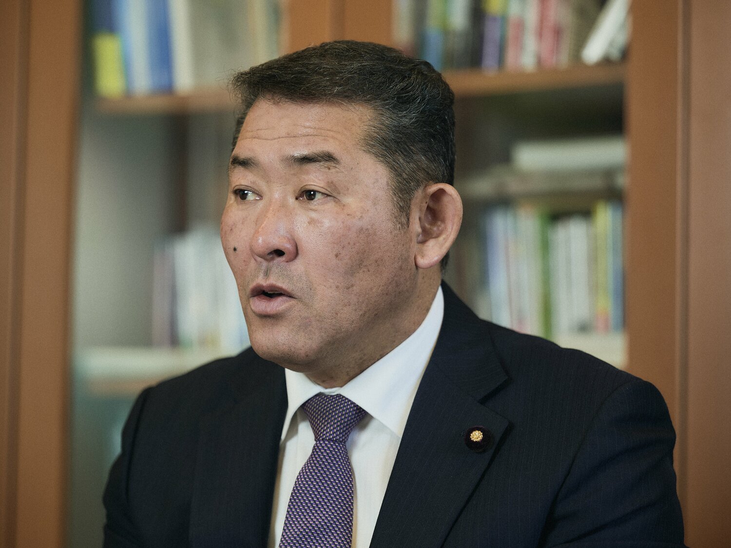 石井の人生では、既に野球選手よりも国会議員としての年月のほうが長くなっている　©Yuki Suenaga