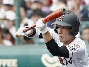 送りバント、スクイズ、好走塁……。広陵は驚くほど“The高校野球”だ。