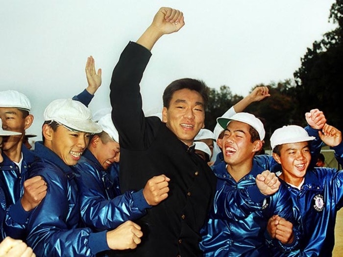 「松井クンは高倉健に似とるワ（笑）」週刊誌で18歳松井秀喜のナゾグラビアまで…29年前ドラフトフィーバーはどのくらいスゴかった？＜Number Web＞ photograph by Sankei Shimbun