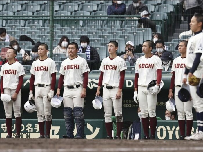 「うちは全員、野手兼ピッチャーなんで」異色だった高知高の“オール二刀流戦術”《球数制限でも“半数以上”が完投の中で…》<Number Web> photograph by KYODO
