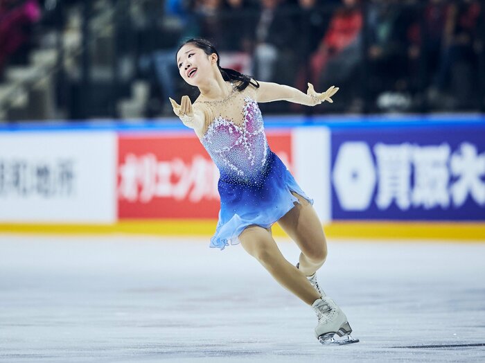 浅田真央に憧れた“17歳の新星”が衝撃の優勝「急に涙があふれてきました…」中井亜美の涙を拭ったコーチが語る秘話「負けず嫌い。もう一つは…」＜Number Web＞ photograph by Getty Images