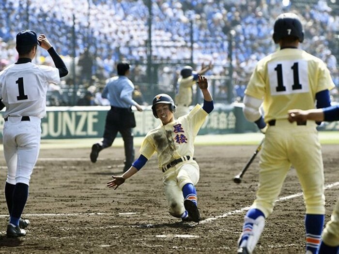 「甲子園ストライク」対策が裏目に。富島のリズムを崩した、ある違和感。＜Number Web＞ photograph by Kyodo News
