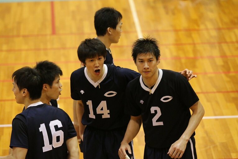 中央大時代の今村、関田、石川（写真/今村選手提供）