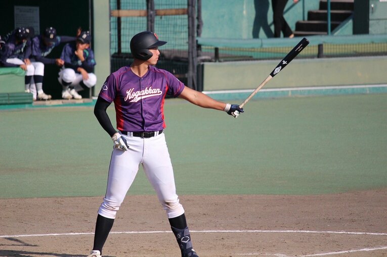 バッターボックスでの佇まいも堂に入っている　チーム提供