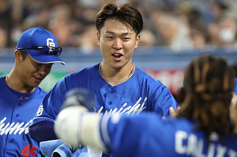 防御率0点台と好投を続ける高橋宏斗。戦後1例しかない大記録達成となるか ／ photograph by JIJI PRESS