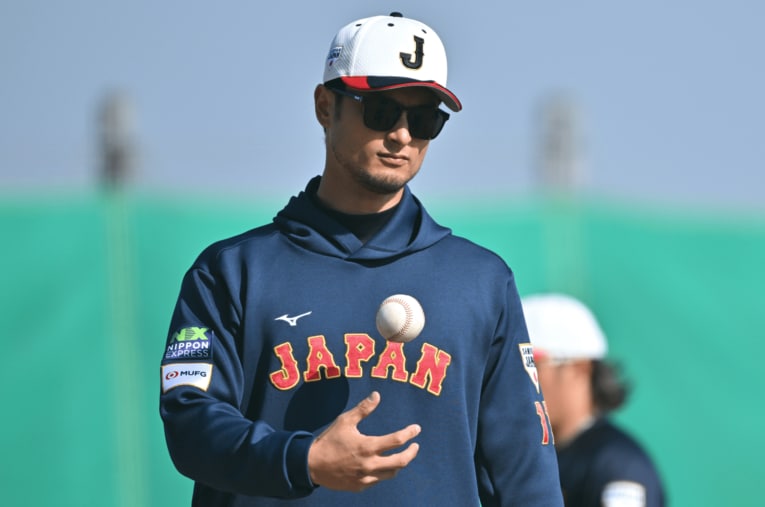 侍ジャパンの宮崎合宿にアドバイザーとして参加したダルビッシュ有（39歳） ／ photograph by Hideki Sugiyama