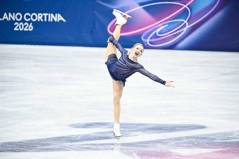 ミラノ五輪FSのアンバー・グレンの演技　©Asami Enomoto／JMPA