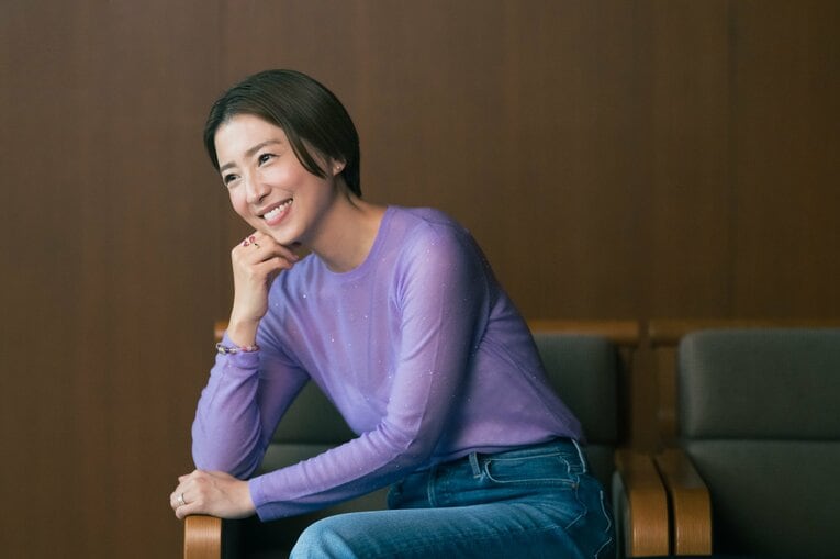 今季からロッテ・美馬学コーチの妻で女優のアンナさん　©Miki Fukano