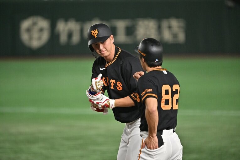 交流戦終了時点で打率.321、4本塁打と文句のない成績を残している巨人・秋広優人　©︎Kiichi Matsumoto