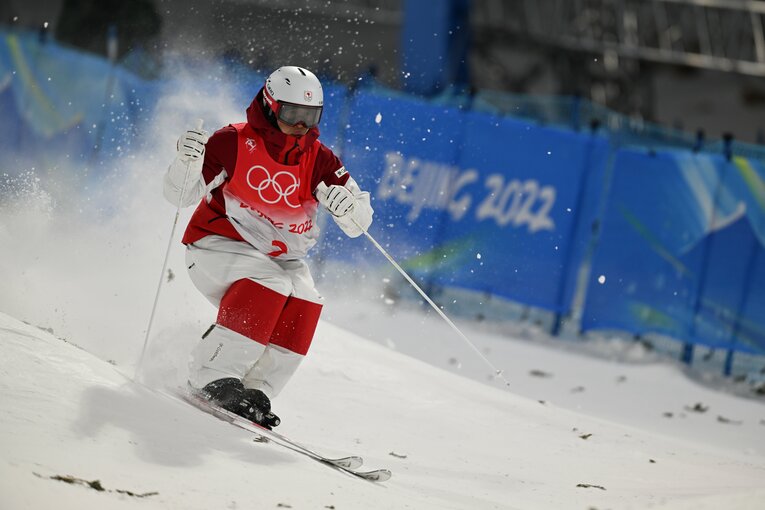 世界最高レベルと称えられる堀島のターン　©Naoya Sanuki/JMPA