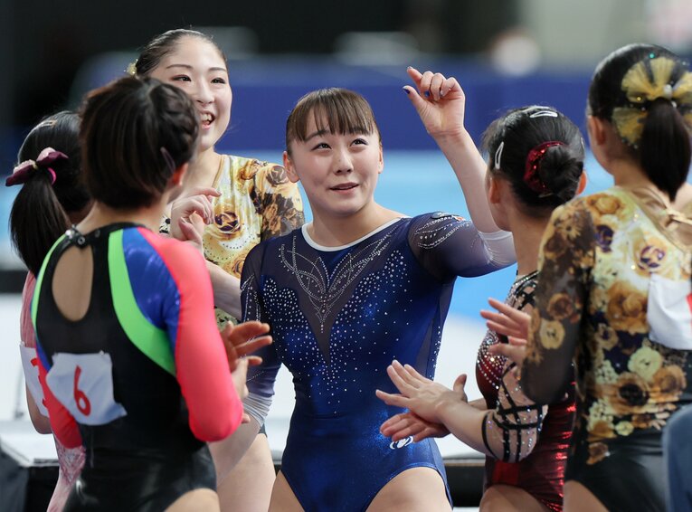 2023年のNHK杯女子個人総合は2位と僅差で優勝　©JIJI PRESS